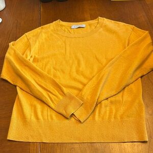 Everlane wool blend sweater. XS, mustard yellow